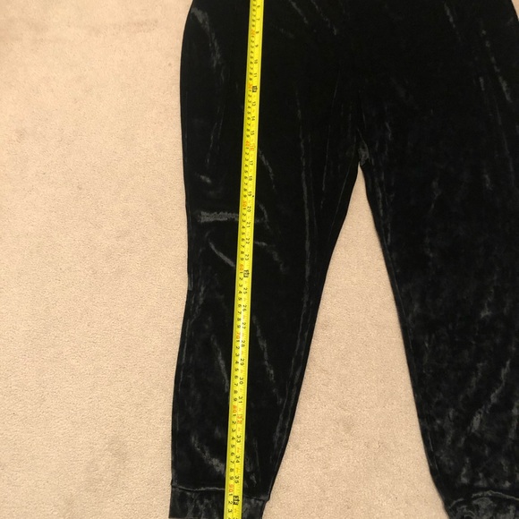 Closest - Picture 7 of 9